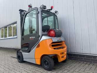 Használt targonca STILL RX70-20T | Nur 2.138 Bst. GAS VIERRADFRONTSTAPLER (13067062)